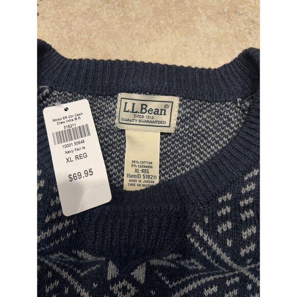 LL Bean Sweater Mens XL Blue Wicked Soft Cotton Cashmere Crewneck Snowflakes NWT - Picture 2 of 8